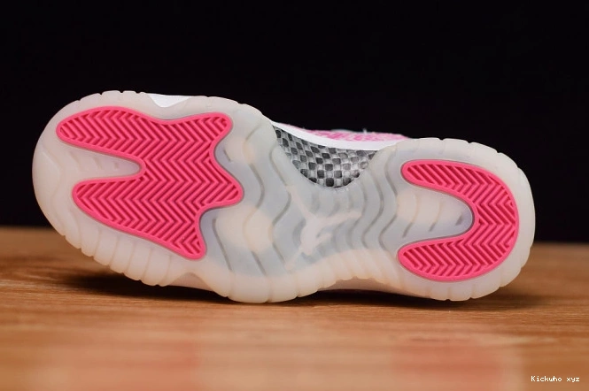 Air 11 AH7860-106 Jordan Pink Snakeskin WMNS Low 0820